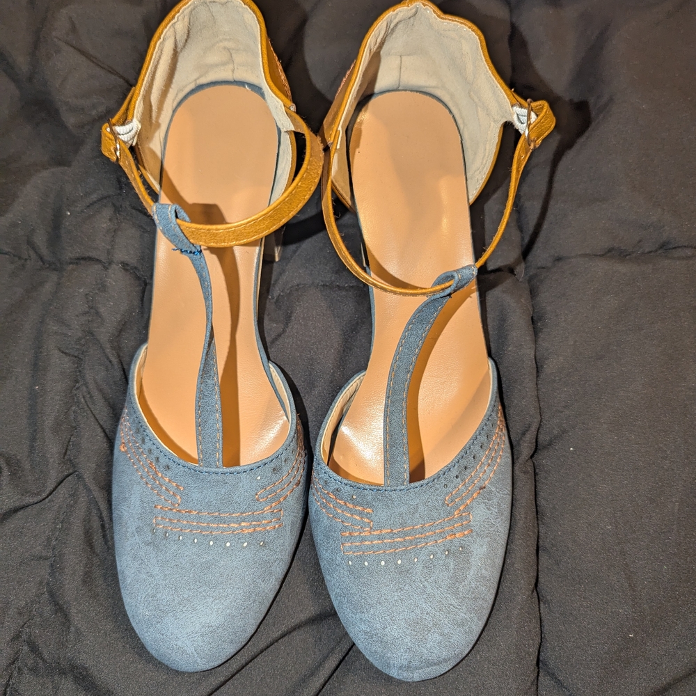 Stylish Blue and Tan Women's Shoes